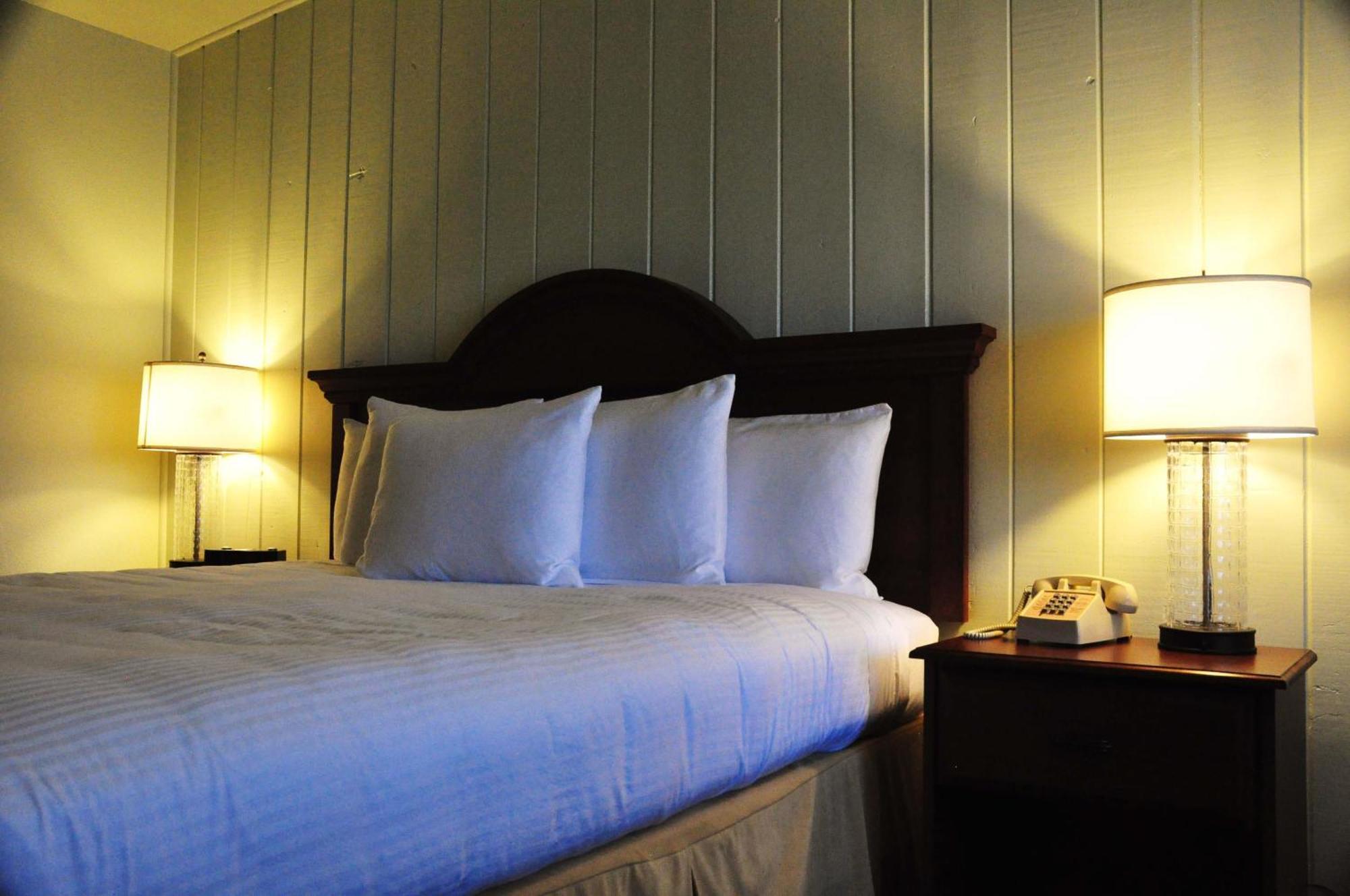 Anacortes Ship Harbor Inn ภายนอก รูปภาพ